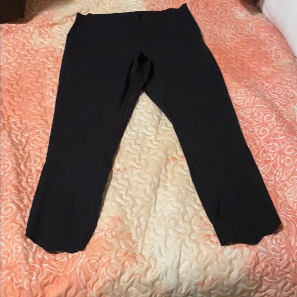 Lululemon black leggings